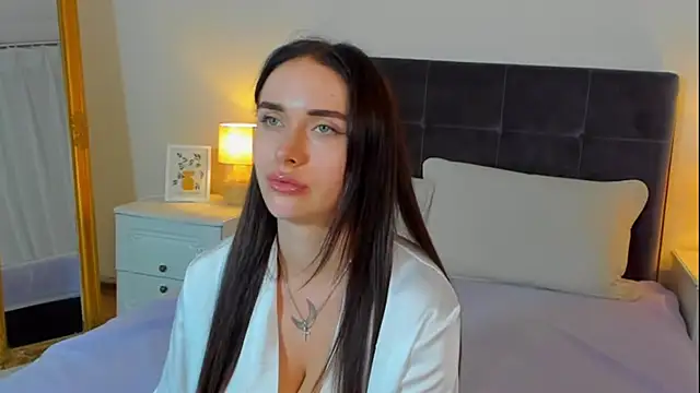 KellyWhites online show from 06.30.26
