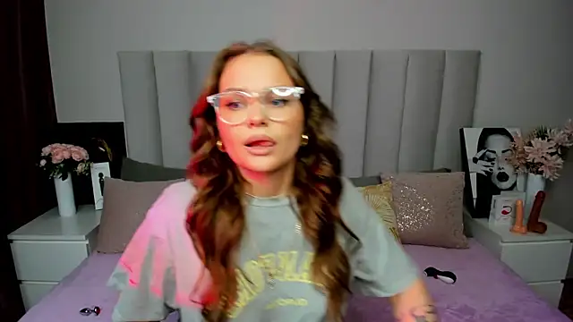 KattyWests online show from 06.25.26