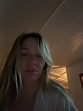 AnnaMist  online show from 06.20.26