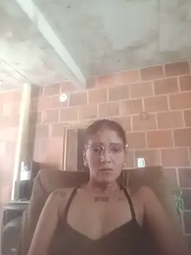 Snapshot of PamelaLiam chatting on 05.26.26 PamelaLiam online show from 05.26.26