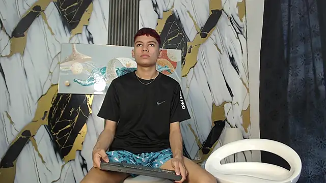 KING LOVERS1 online show from 06.14.26