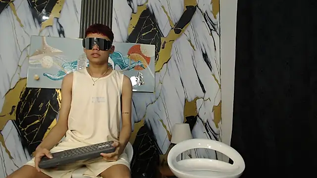 KING LOVERS1 online show from 06.16.26