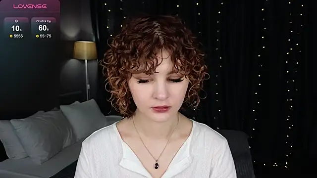 Kira  Fluffy online show from 06.25.26