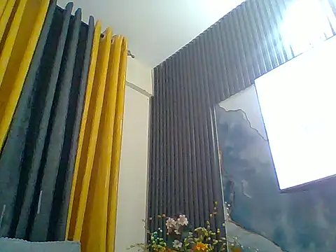 Snapshot of juicyass_gama chatting on 06.14.26 juicyass gama online show from 06.14.26