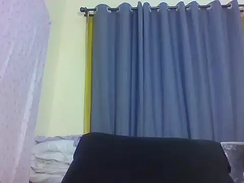 petite hottie online show from 06.09.26