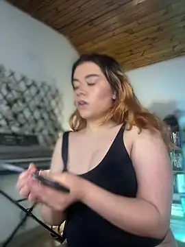 NikkiNix online show from 07.05.26