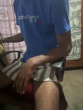 Snapshot of Inuchethi chatting on 03.16.25 Inuchethi online show from 03.16.25