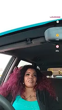 Snapshot of NailGoddessnow chatting on 01.10.25 NailGoddessnow online show from 01.10.25