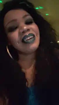 Snapshot of NailGoddessnow chatting on 03.16.25 NailGoddessnow online show from 03.16.25