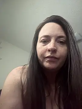 Snapshot of goddesshmh chatting on 06.17.26 goddesshmh online show from 06.17.26