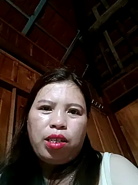 Snapshot of -Yeyi- chatting on 06.20.26 -Yeyi- online show from 06.20.26