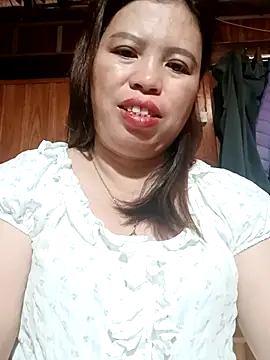 Snapshot of -Yeyi- chatting on 06.29.26 -Yeyi- online show from 06.29.26