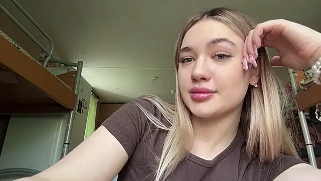 Kattyqte online show from 05.17.26