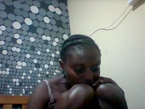 Snapshot of liligal chatting on 06.30.26 liligal online show from 06.30.26