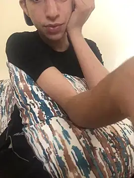 Snapshot of nour-gay chatting on 05.28.26 nour-gay online show from 05.28.26