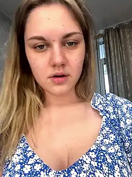 Snapshot of la_lisa_ chatting on 06.07.26 la lisa online show from 06.07.26