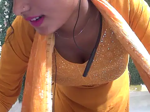 shallykaur online show from 06.12.26
