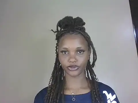 PrettyT5 online show from 08.04.26