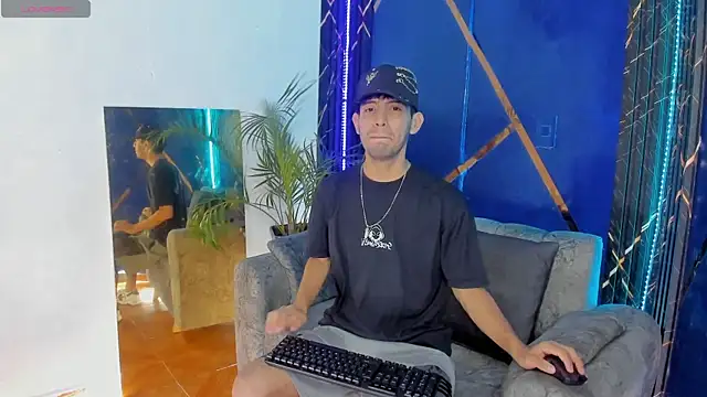sexy hairy1 online show from 07.08.26