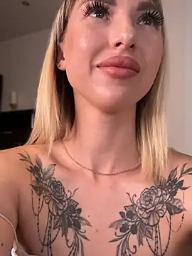 TeaseBabeXXX online show from 06.22.26