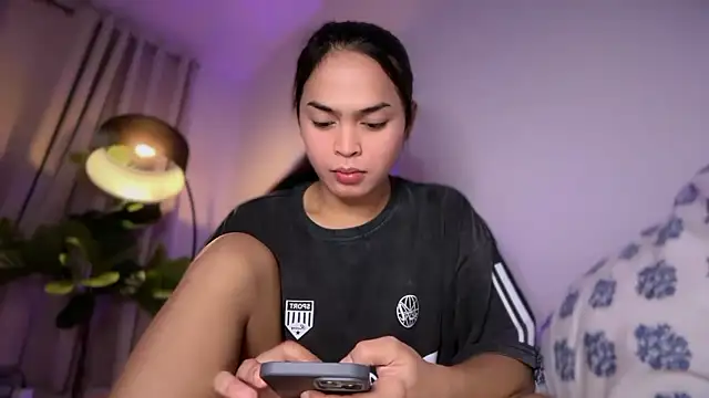 Amylaa online show from 06.18.26