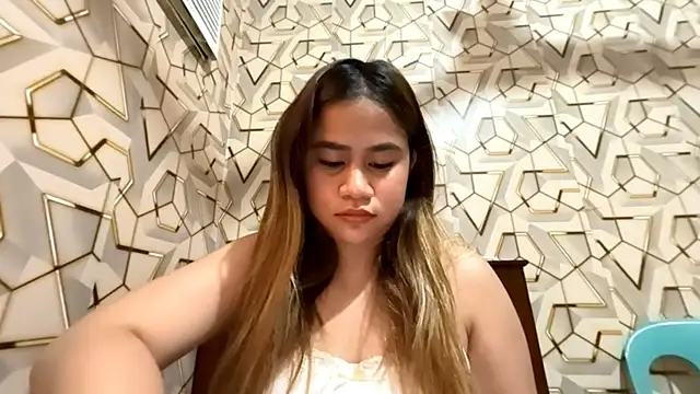 AngeliqueSimoson online show from 05.20.26