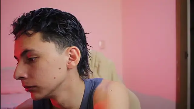 Snapshot of archi_love chatting on 02.21.26 archi love online show from 02.21.26