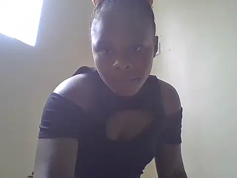 Snapshot of Swt_pie chatting on 06.18.26 Swt pie online show from 06.18.26