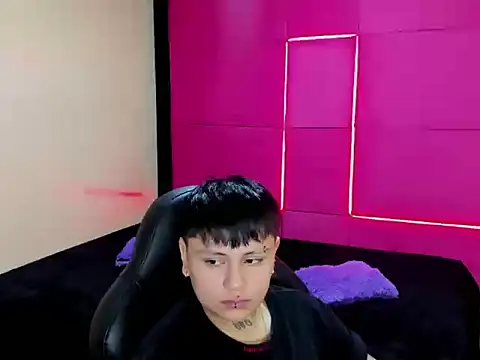 DimitryTompson online show from 05.21.26