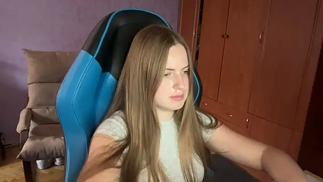 SilkSinner  online show from 06.12.26