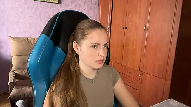 SilkSinner  online show from 06.17.26