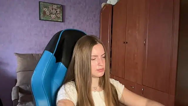 SilkSinner  online show from 06.23.26