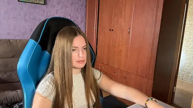SilkSinner  online show from 07.12.26