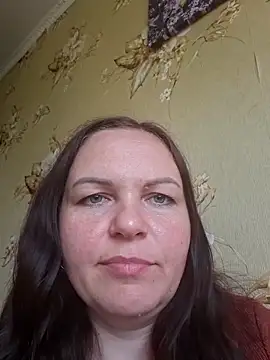 Snapshot of Meri_a chatting on 06.04.26 Meri a online show from 06.04.26