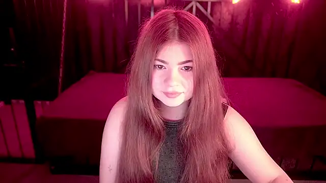Snapshot of RosaAmour chatting on 06.15.26 RosaAmour online show from 06.15.26