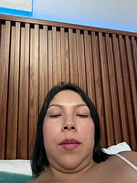 ISABELLA  LUNA online show from 06.30.26