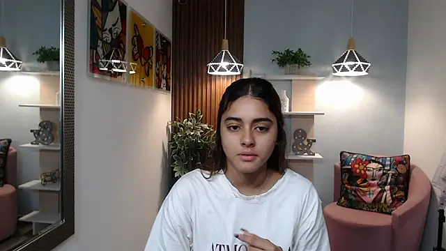  Lucy Grey  online show from 06.05.26