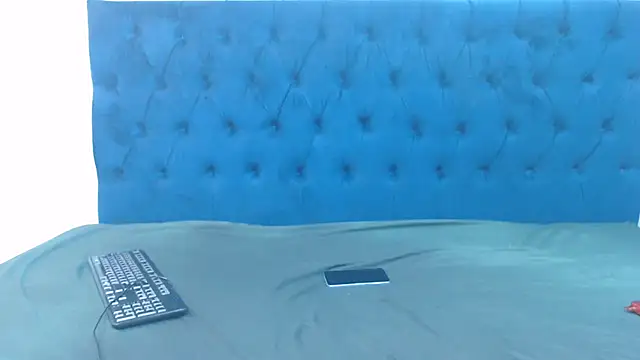 AmberDiamondMMXXX online show from 06.18.26