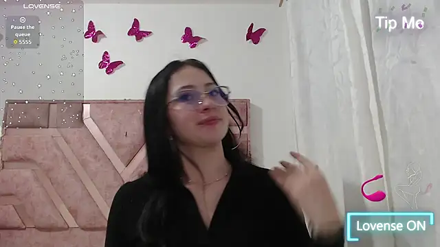 Snapshot of Angel-Hott_ chatting on 07.02.26 Angel-Hott online show from 07.02.26