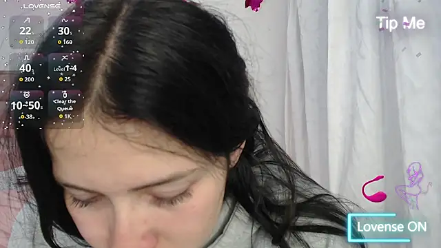 Snapshot of Angel-Hott_ chatting on 07.05.26 Angel-Hott online show from 07.05.26