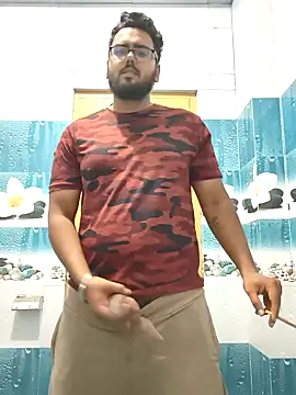 Sexyboyforyou33 online show from 06.12.26