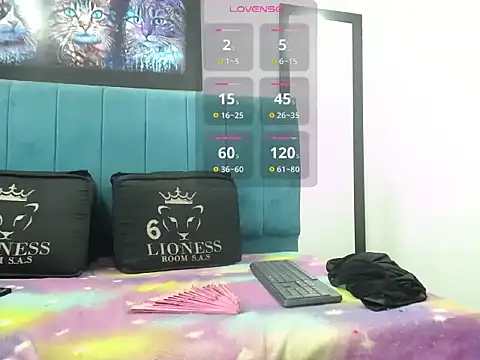 Snapshot of Mariana_cock chatting on 05.31.26 Mariana cock online show from 05.31.26