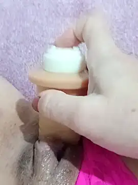 prettypuzzy4u online show from 05.21.26