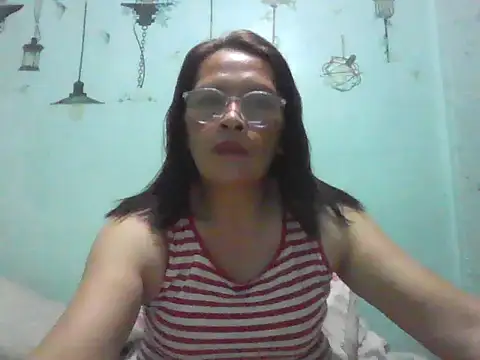 momshe2026 online show from 06.02.26