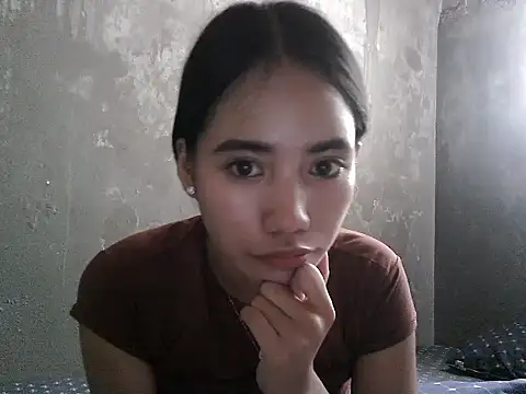 young sophieee online show from 05.26.26