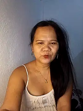 missLiLy07 online show from 05.20.26