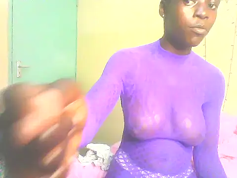 Snapshot of Peachyy- chatting on 07.02.26 Peachyy- online show from 07.02.26
