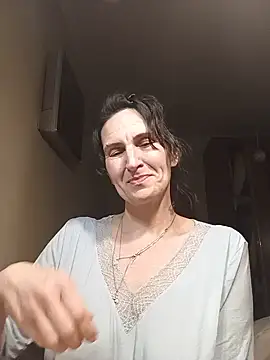 Snapshot of Alene_Lorrie chatting on 06.01.26 Alene Lorrie online show from 06.01.26