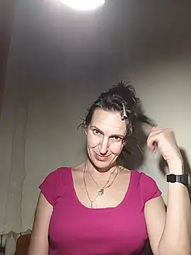 Snapshot of Alene_Lorrie chatting on 06.24.26 Alene Lorrie online show from 06.24.26