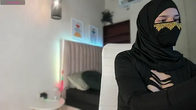 SweetAmira  online show from 06.10.26
